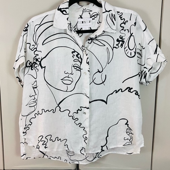 House of Harlow 1960 Tops - House of Harlow 1960 100% linen face line drawing pattern womens size Small